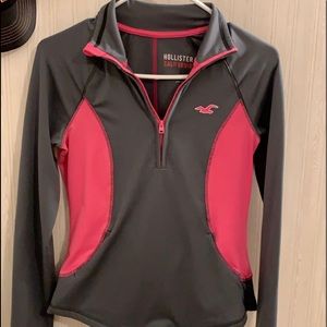 Hollister quarter zip
